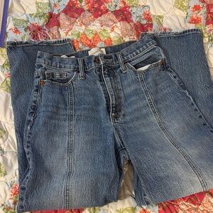 Universal Thread Vintage Blue Jeans Vintage Straight Size 2